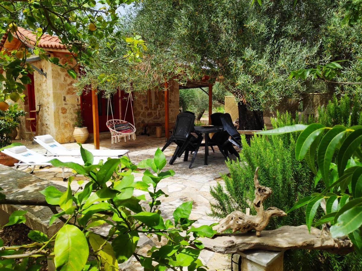 Dreamy Stone House Villa Pesádha Exteriör bild